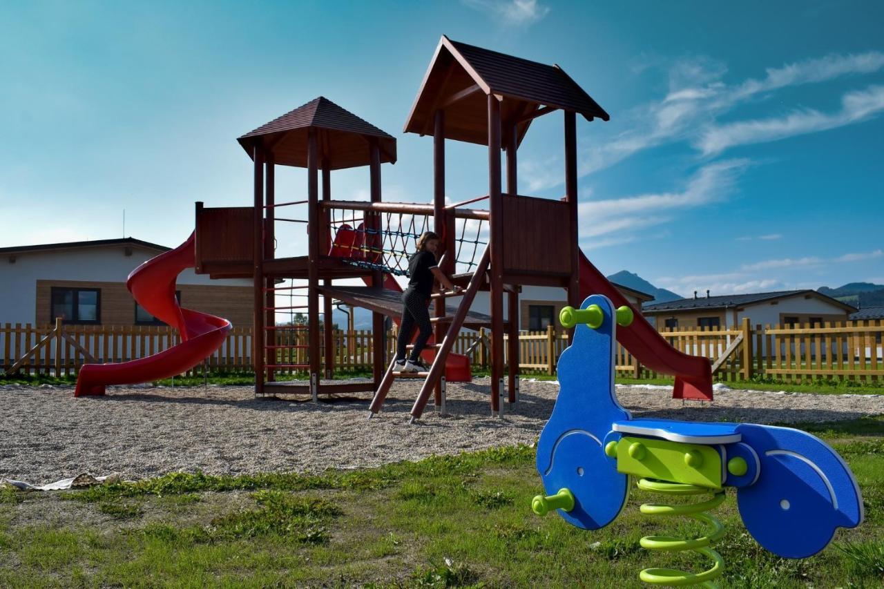 Rezort Zvernica Vlachy - Family & Fun Экстерьер фото